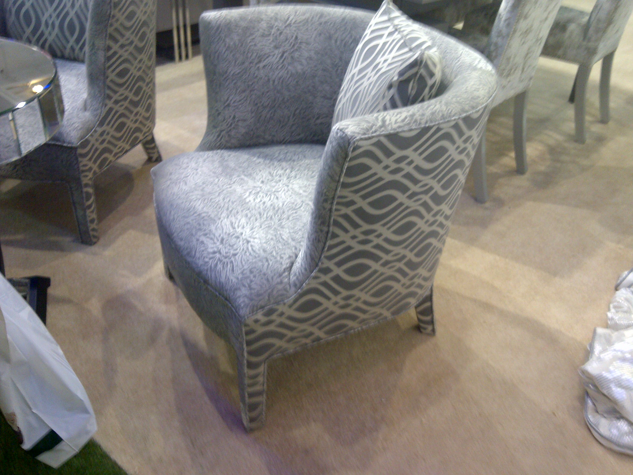 Loved this chair, so comfortable & cute!