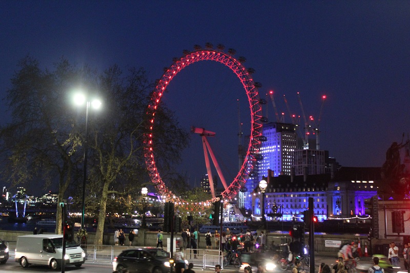 London Eye at night
